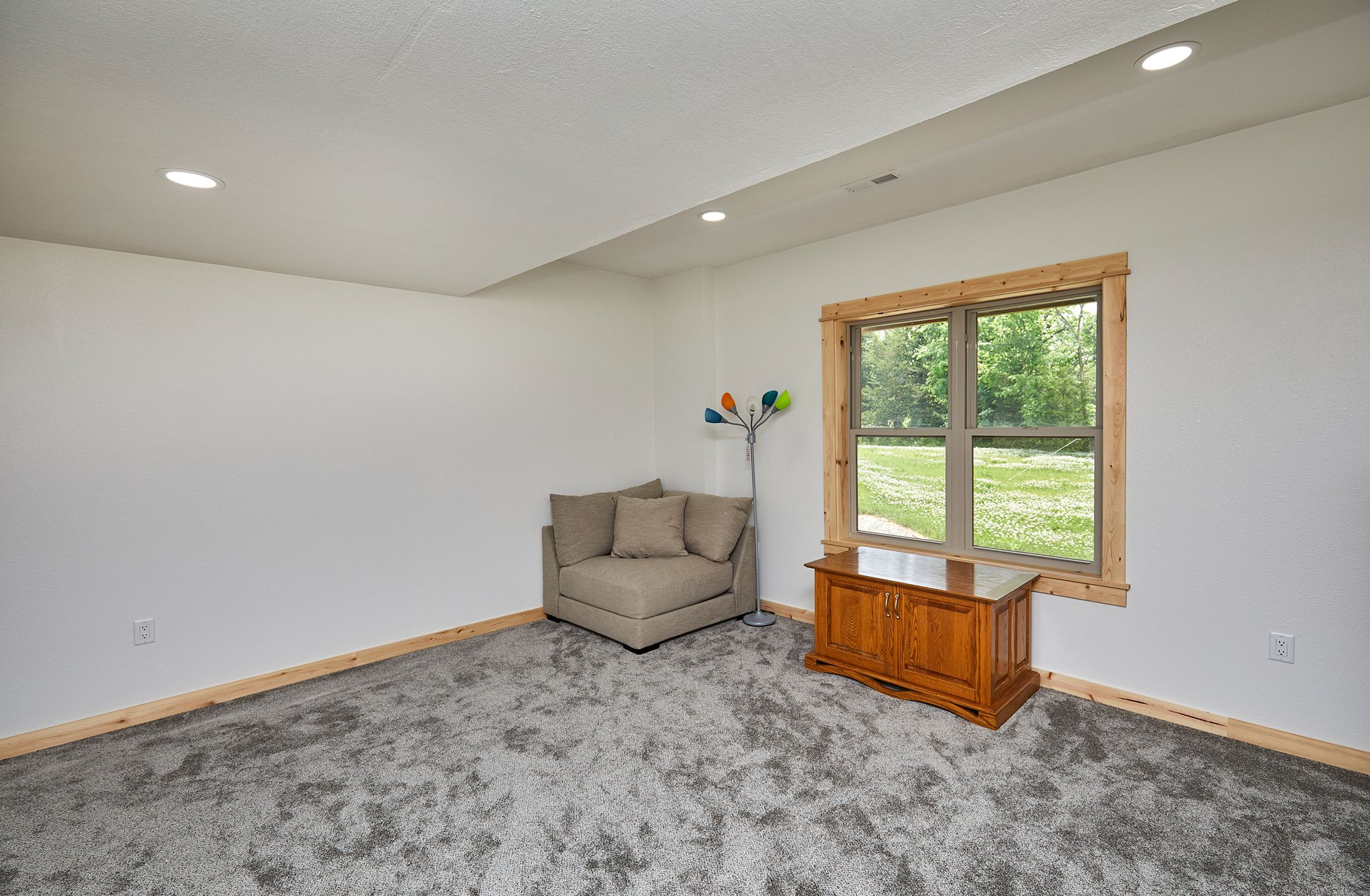 Listing Photo: 7708 Virginia St_046